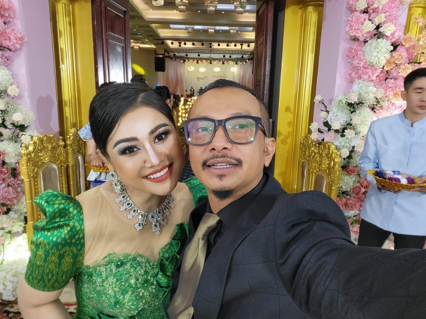 លាន​ អាហ្វ្រីលគីនីន​