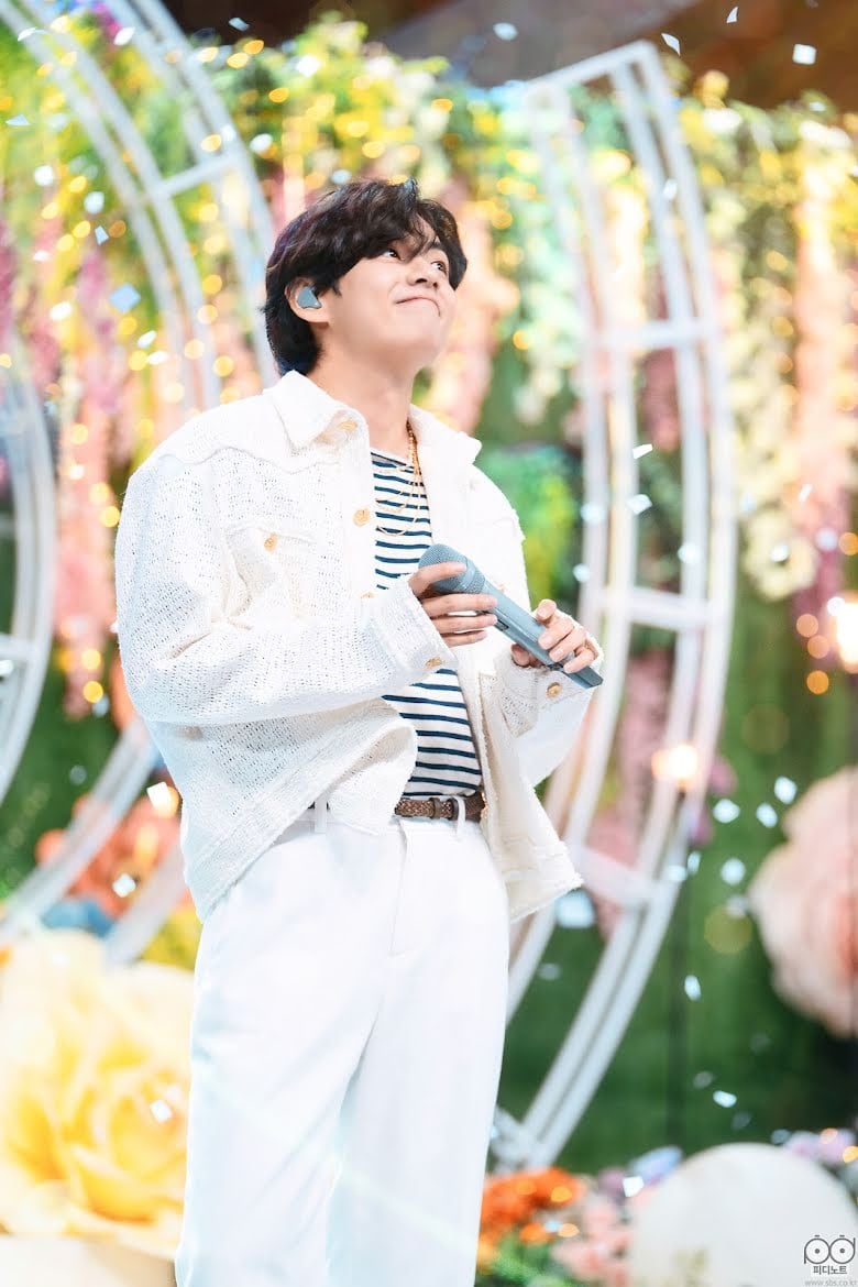 V&nbsp;
