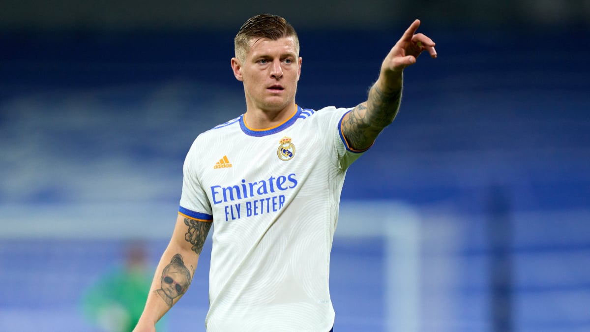ខ្សែបម្រើ&nbsp;Toni Kroos