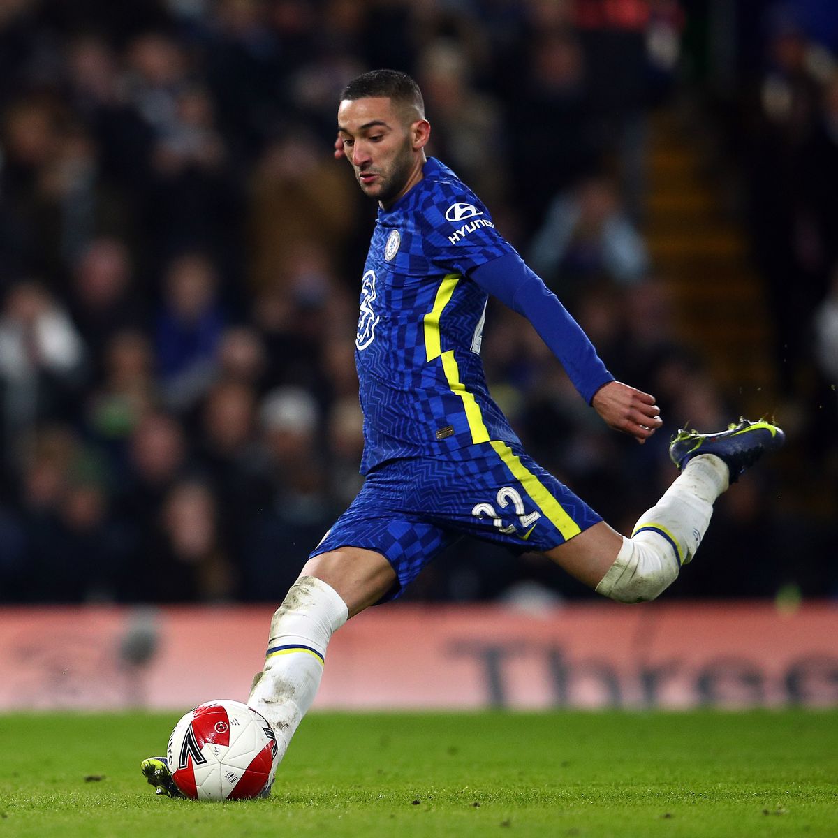 ខ្សែបម្រើ&nbsp;Hakim Ziyech&nbsp;