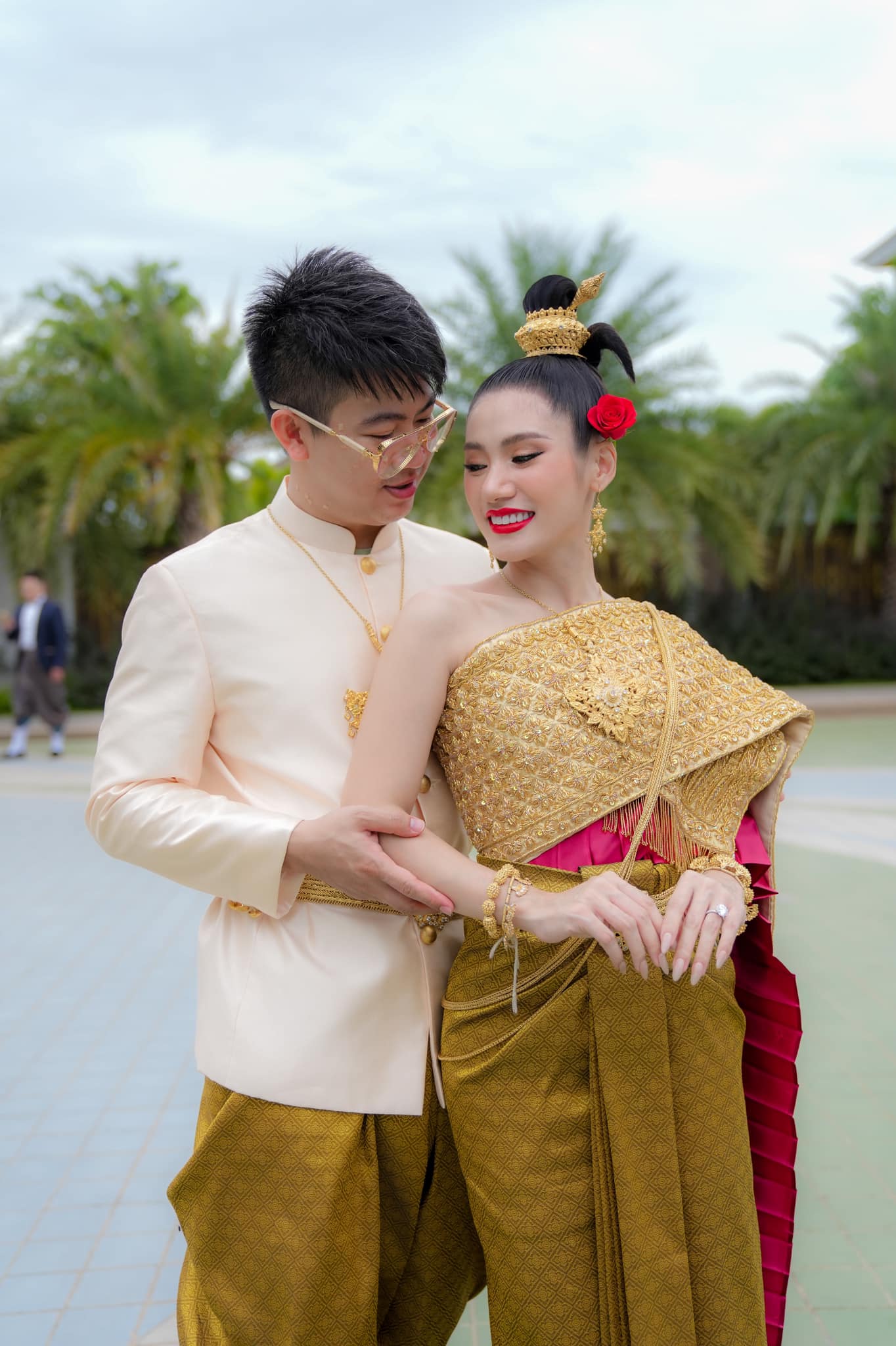គង់ ចាន់ស្រីមុំ និងស្វាមី