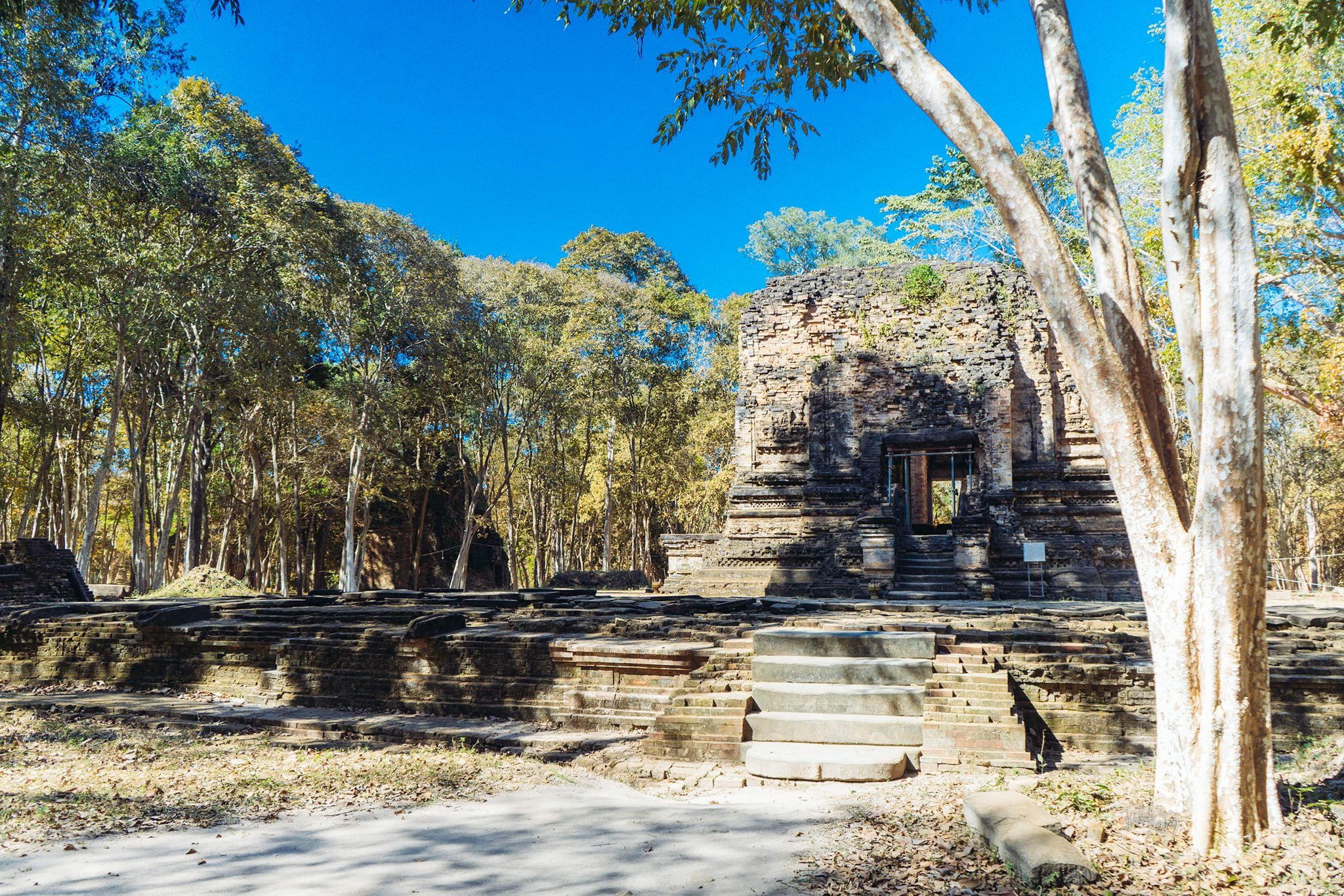 ទិដ្ឋភាពប្រាសាទសំបូរព្រៃគុក