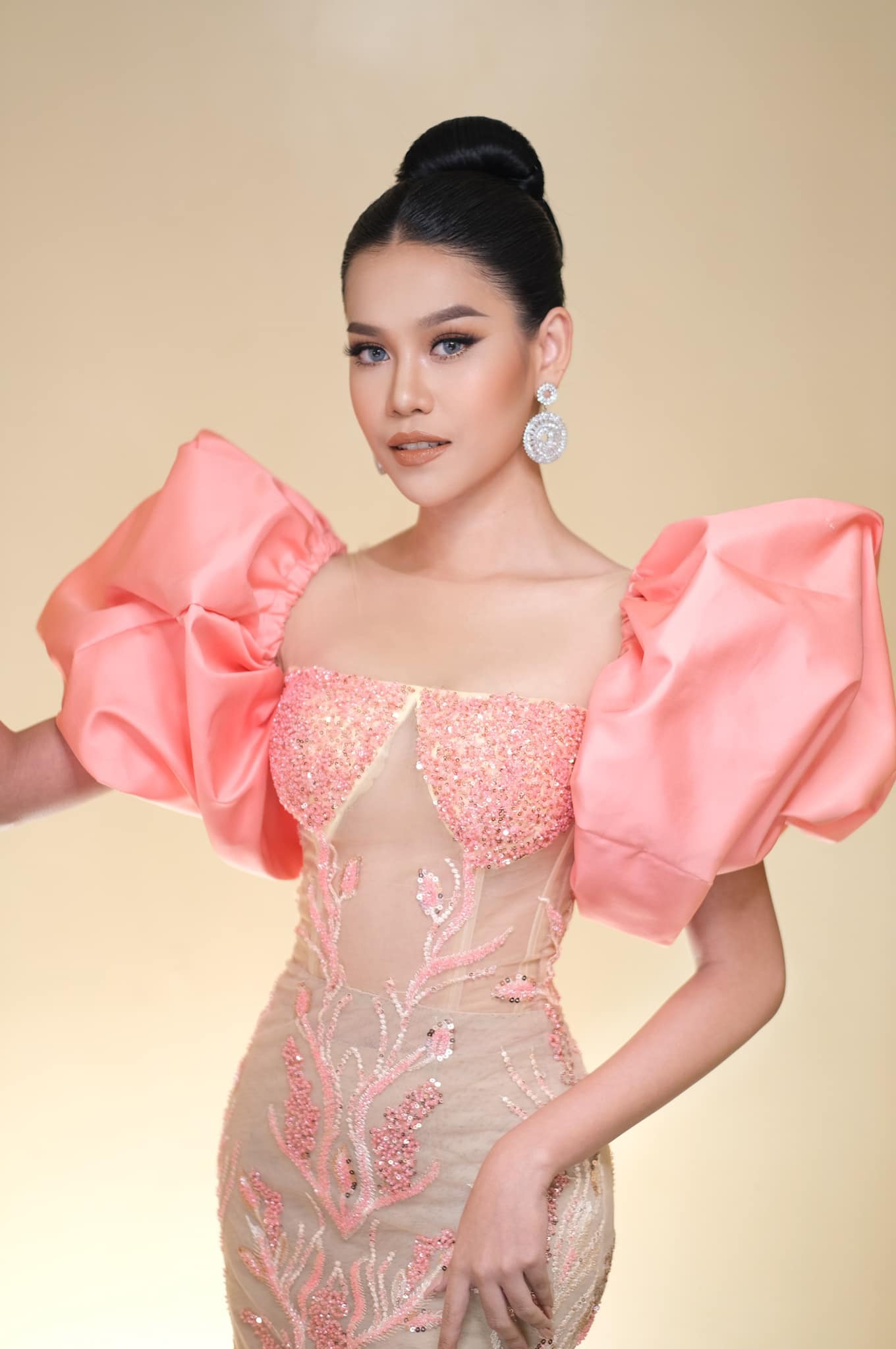 ងិន ម៉ារីឌី