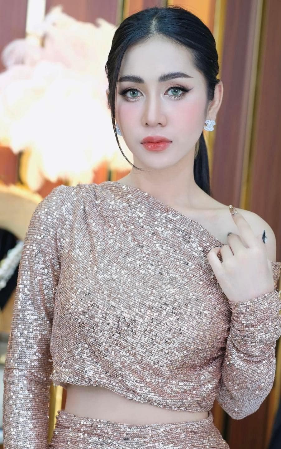 អែនជី