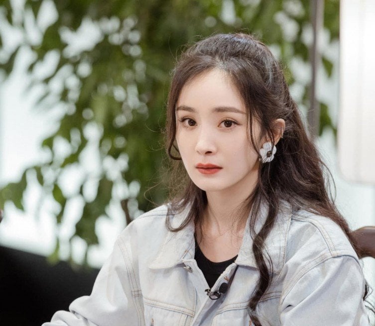 Yang Mi