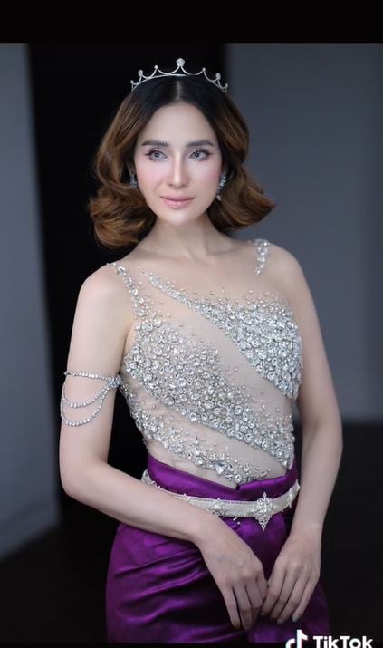 កែវ ស្រីនាង