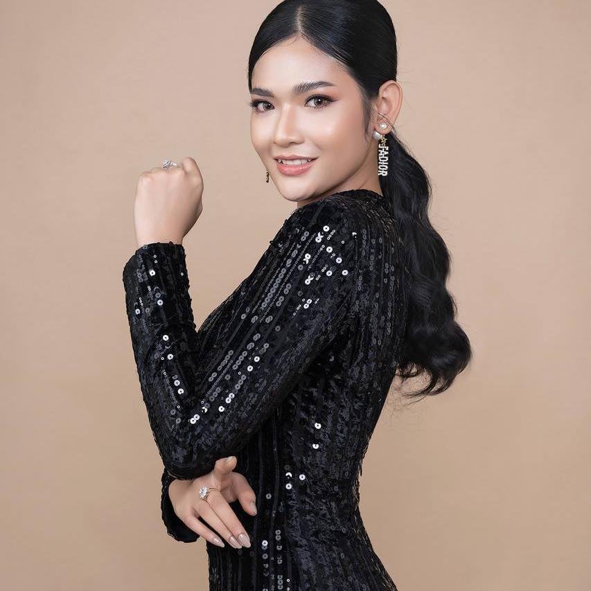 កញ្ញា កេត សូរ៉ា