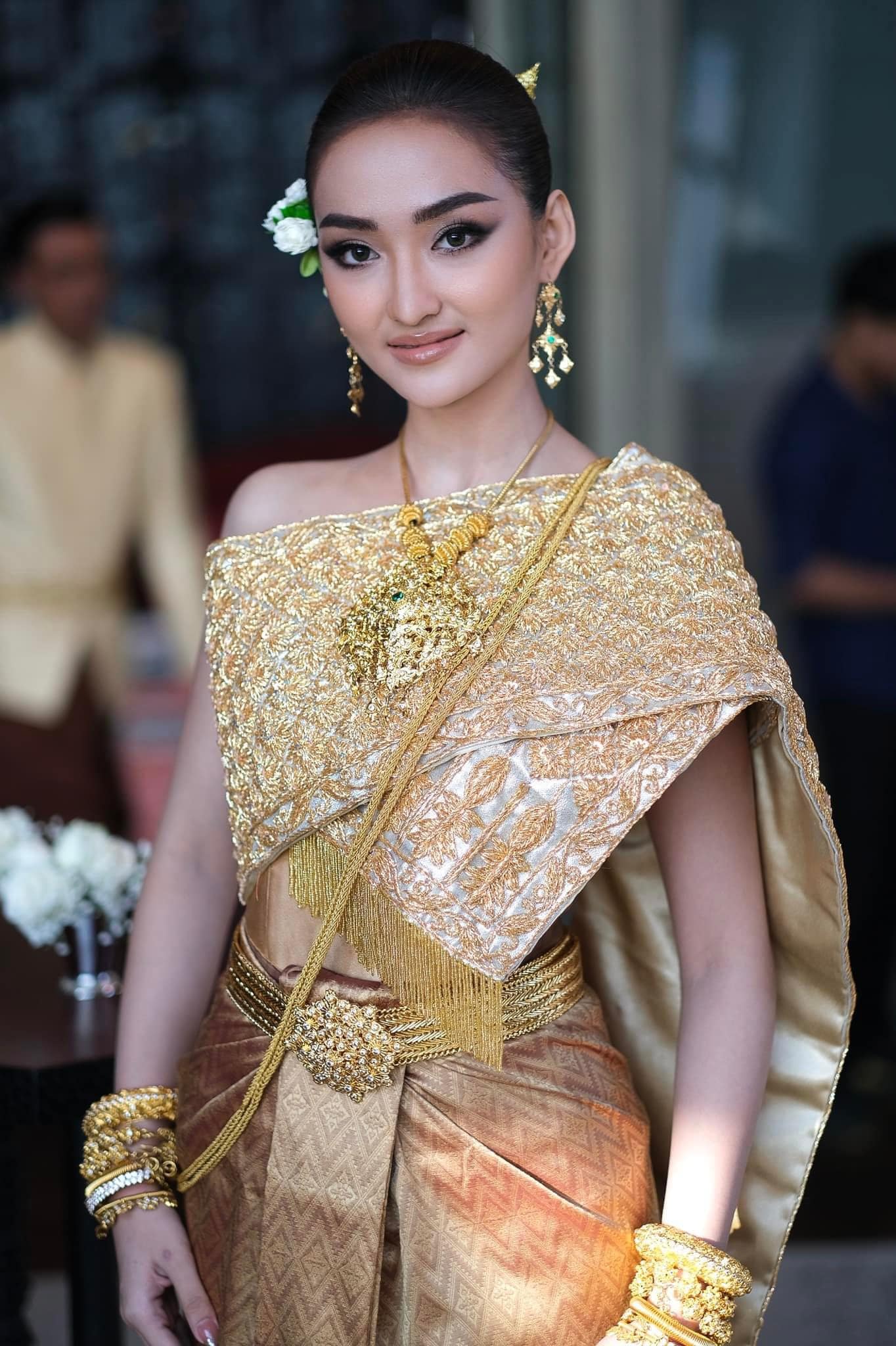 ពេជ្រ វត្តីសារ៉ាវឌ្ឍី
