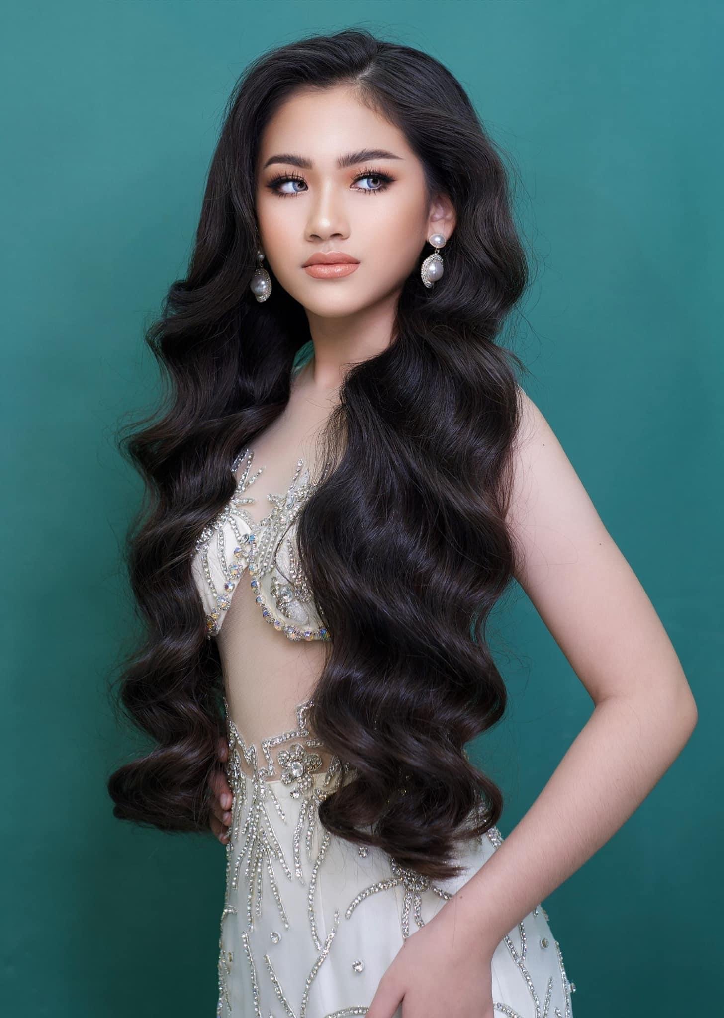 យុវតី គង់ ច័ន្ទណារីយ៉ា