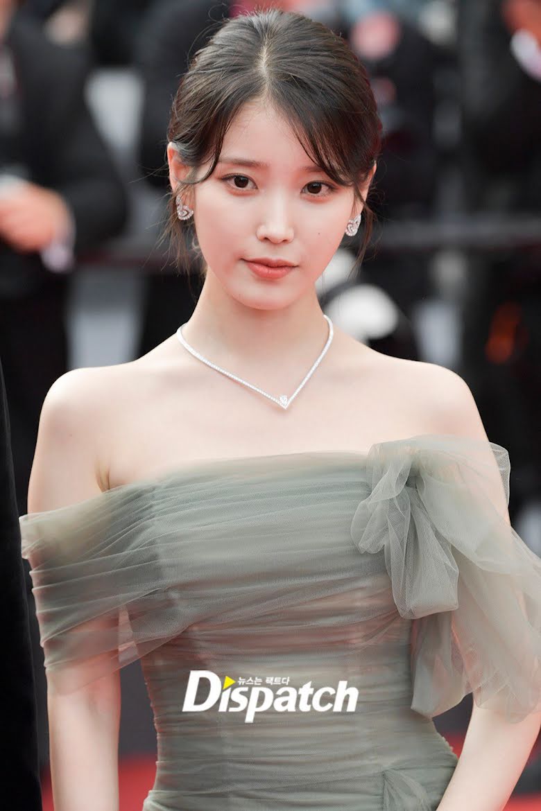IU
