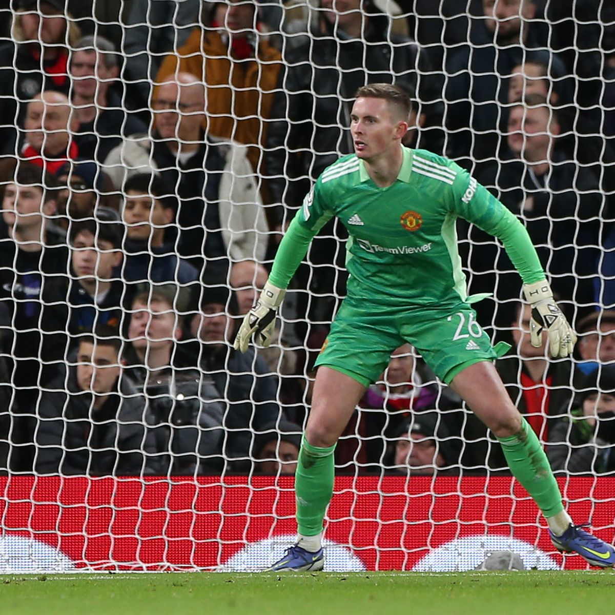 អ្នកចាំទី&nbsp;Dean Henderson