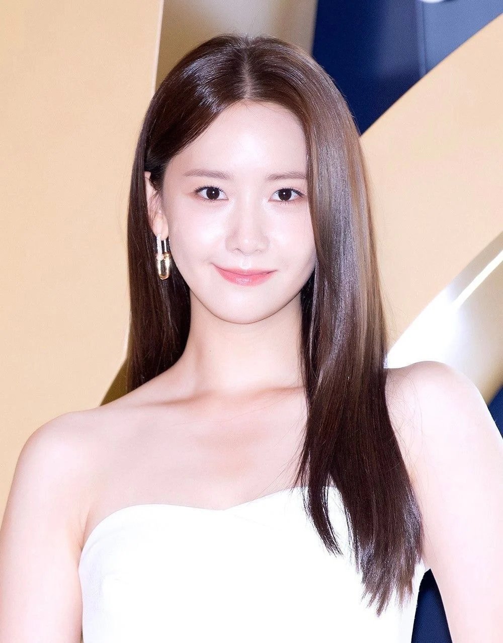 YoonA បច្ចុប្បន្ន