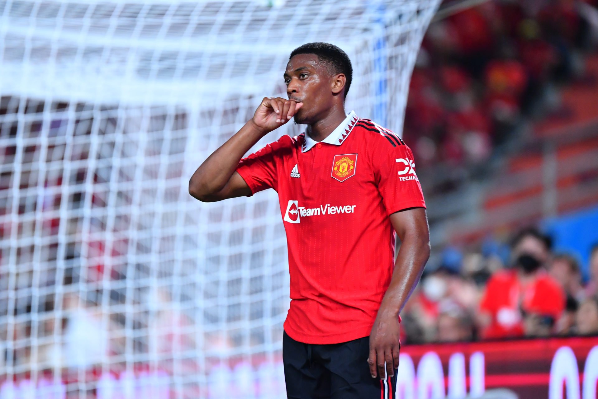 ខ្សែប្រយុទ្ធ&nbsp;Anthony Martial&nbsp;