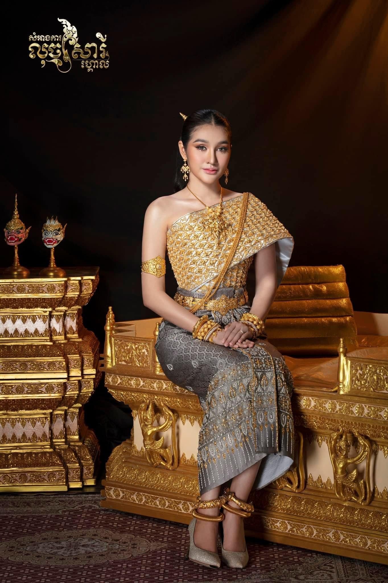 &nbsp; តារាម៉ូដែល&nbsp;អូនផ្កាយ