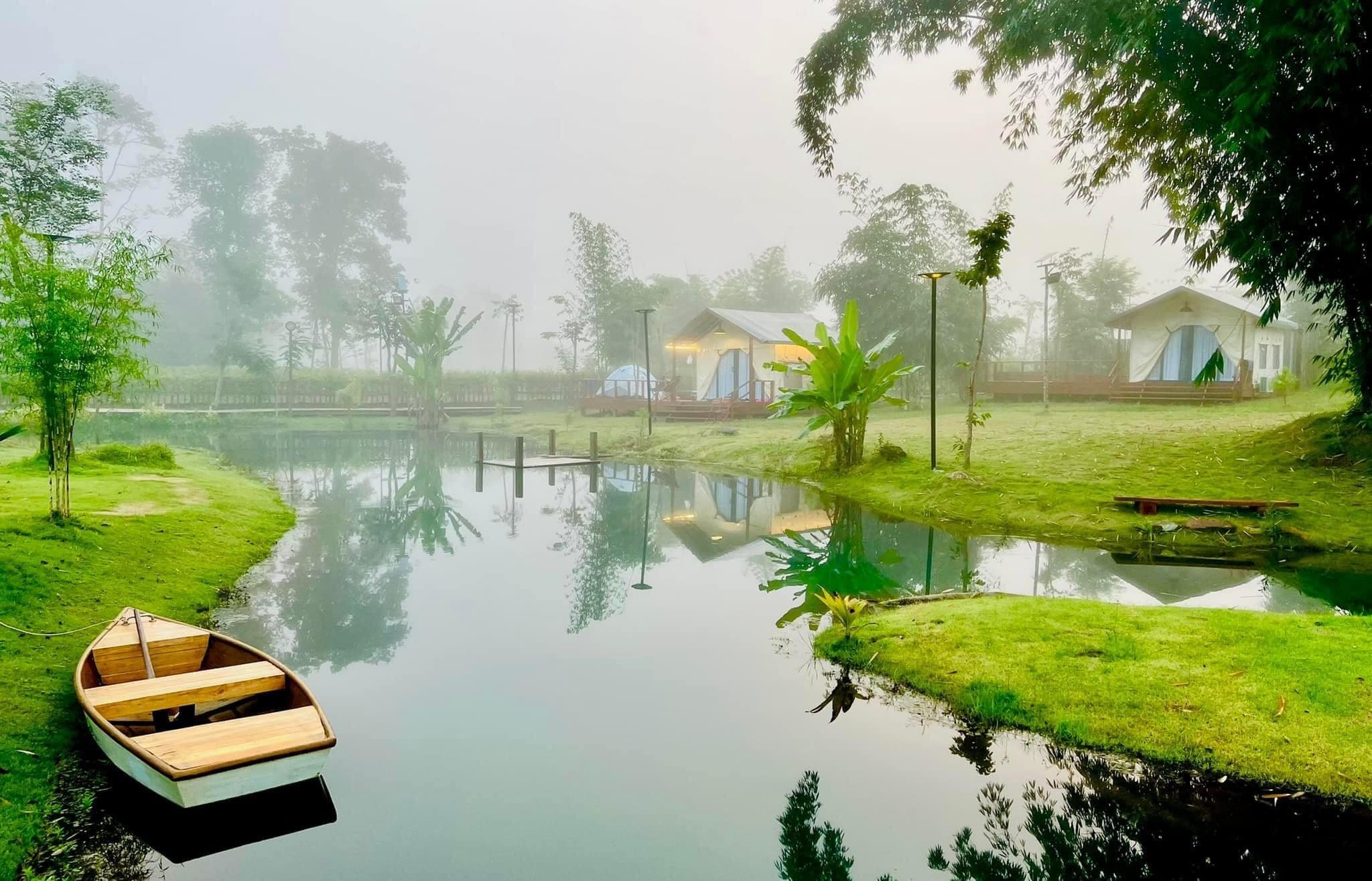 ទិដ្ឋភាពនៅ អារ៉ែង ខេមភីង