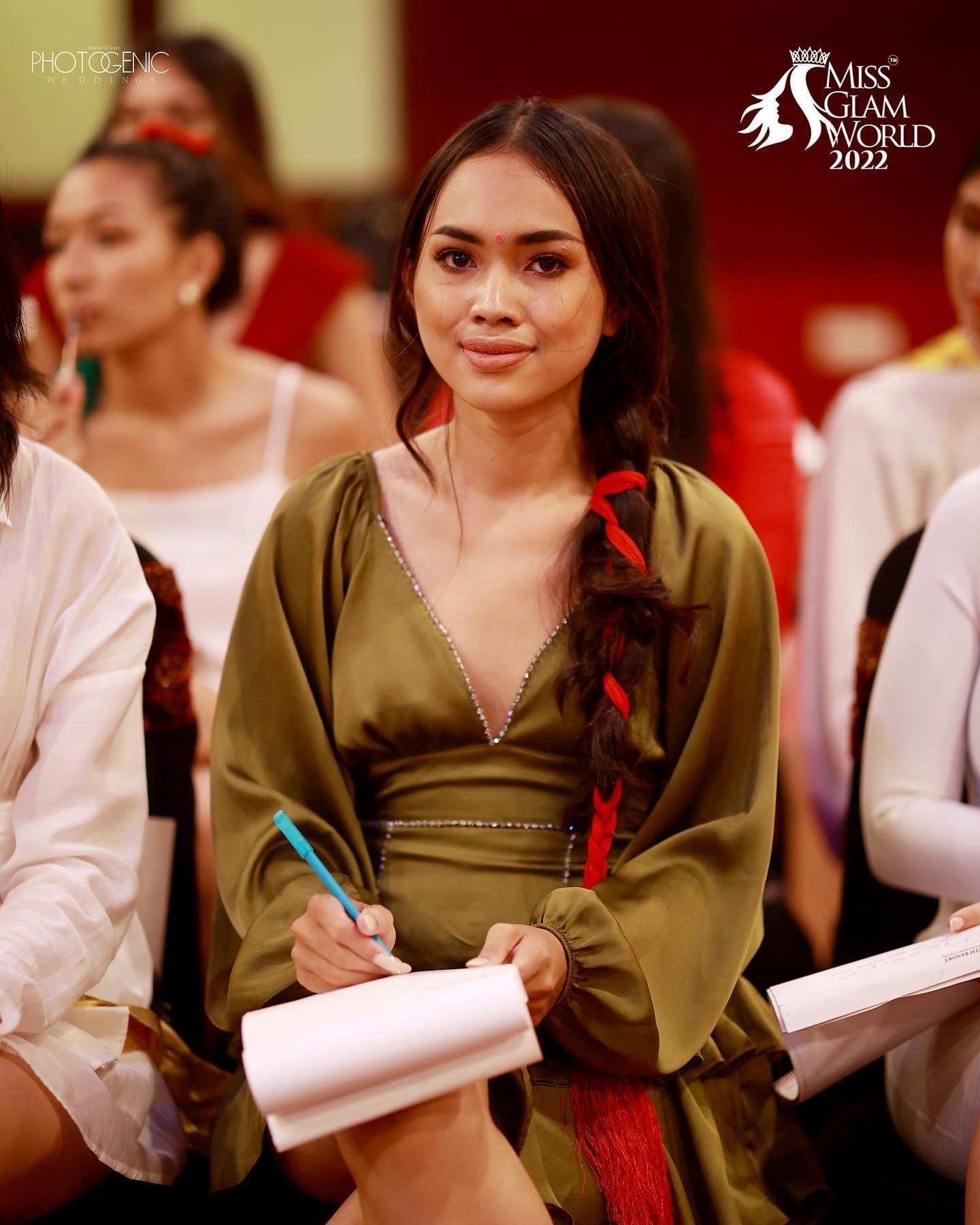 កញ្ញា ស៊ន ថាដាហ្សា