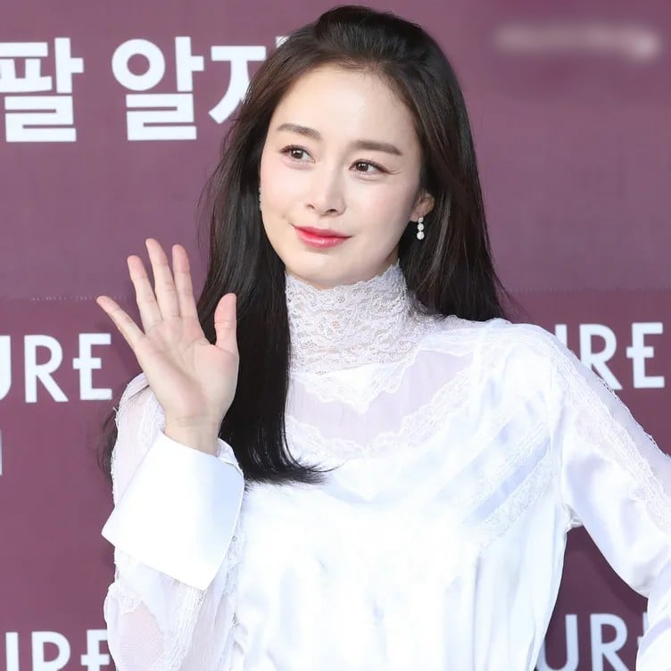 Kim Tae Hee&nbsp;