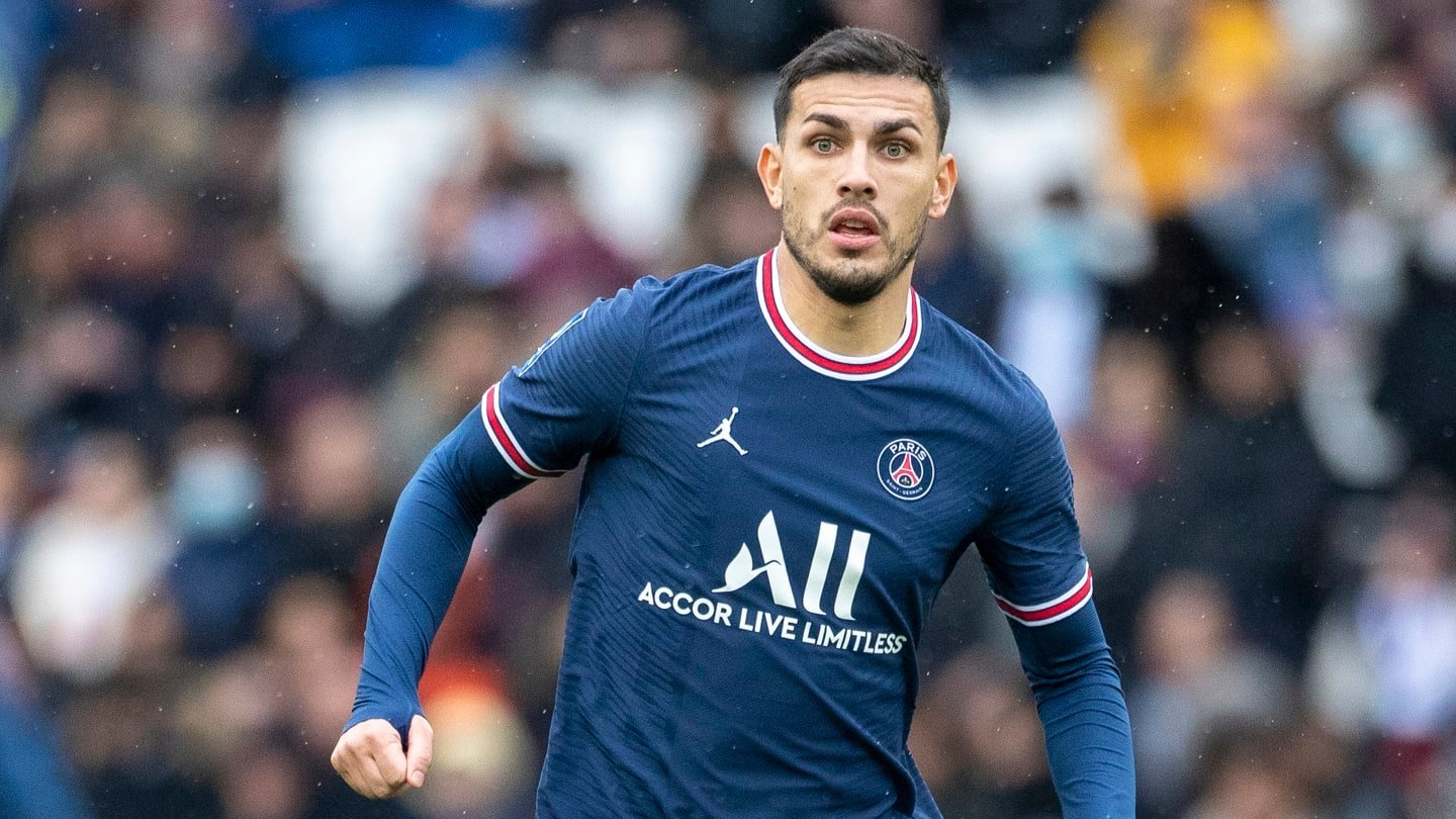 ខ្សែបម្រើ&nbsp;Leandro Paredes
