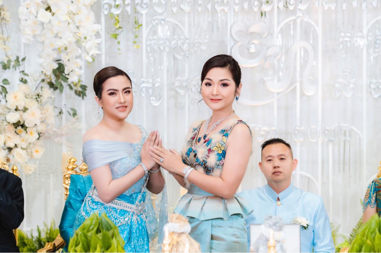 ពិធីភ្ជាប់ពាក្យ តារាស្រី លី ច័ន្ទសីហា&nbsp;