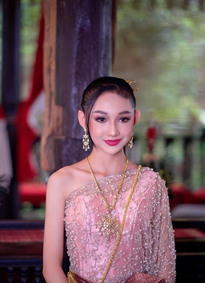 កញ្ញា សុវណ្ណ ផល្លីណា