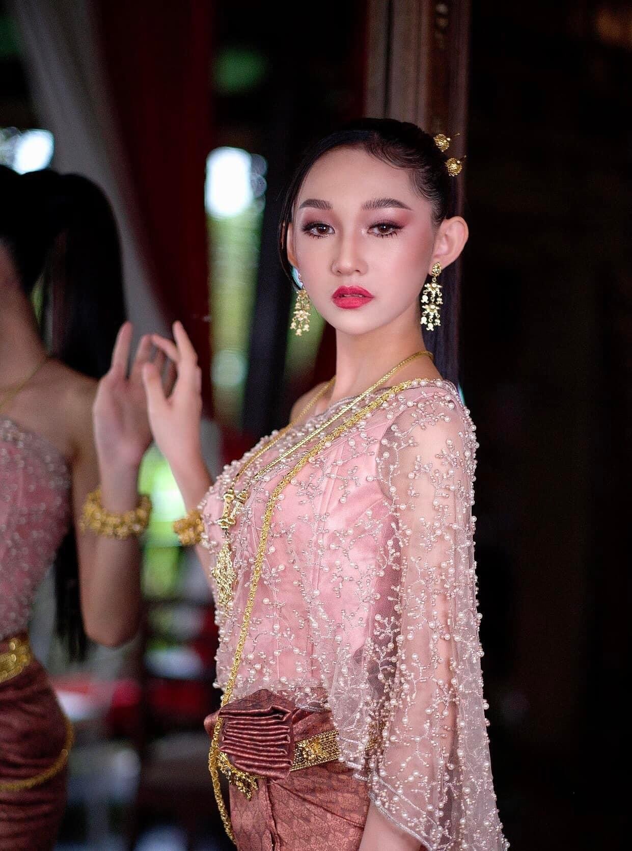 កញ្ញា សុវណ្ណ ផល្លីណា