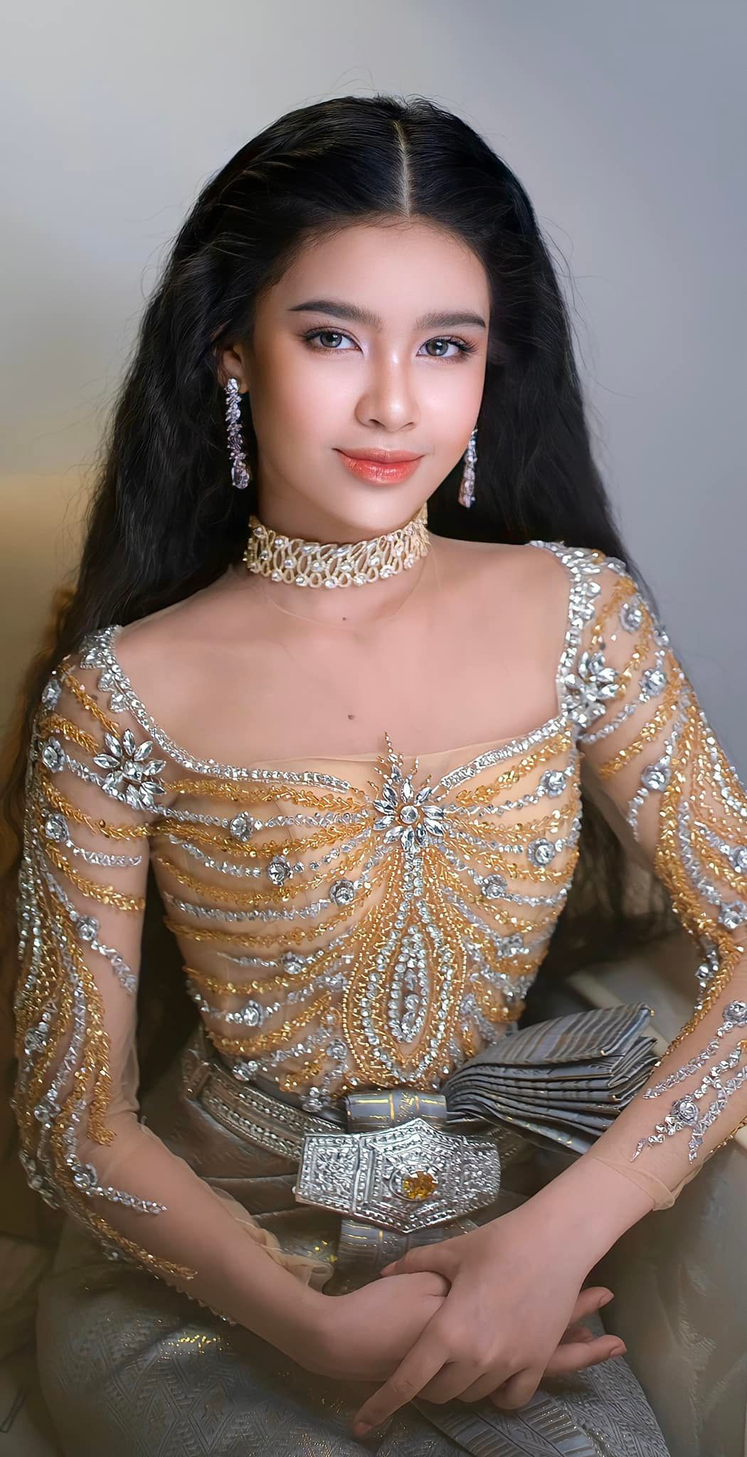 ល្អហួស