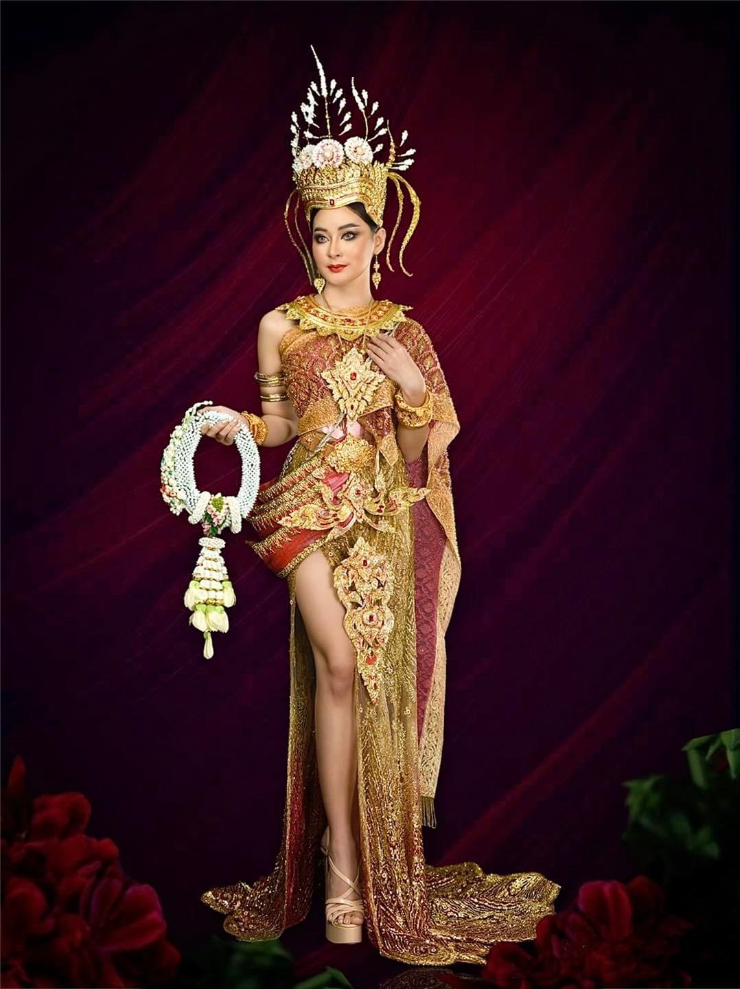 កញ្ញា ប៉ាង ពេជ្ររចនា