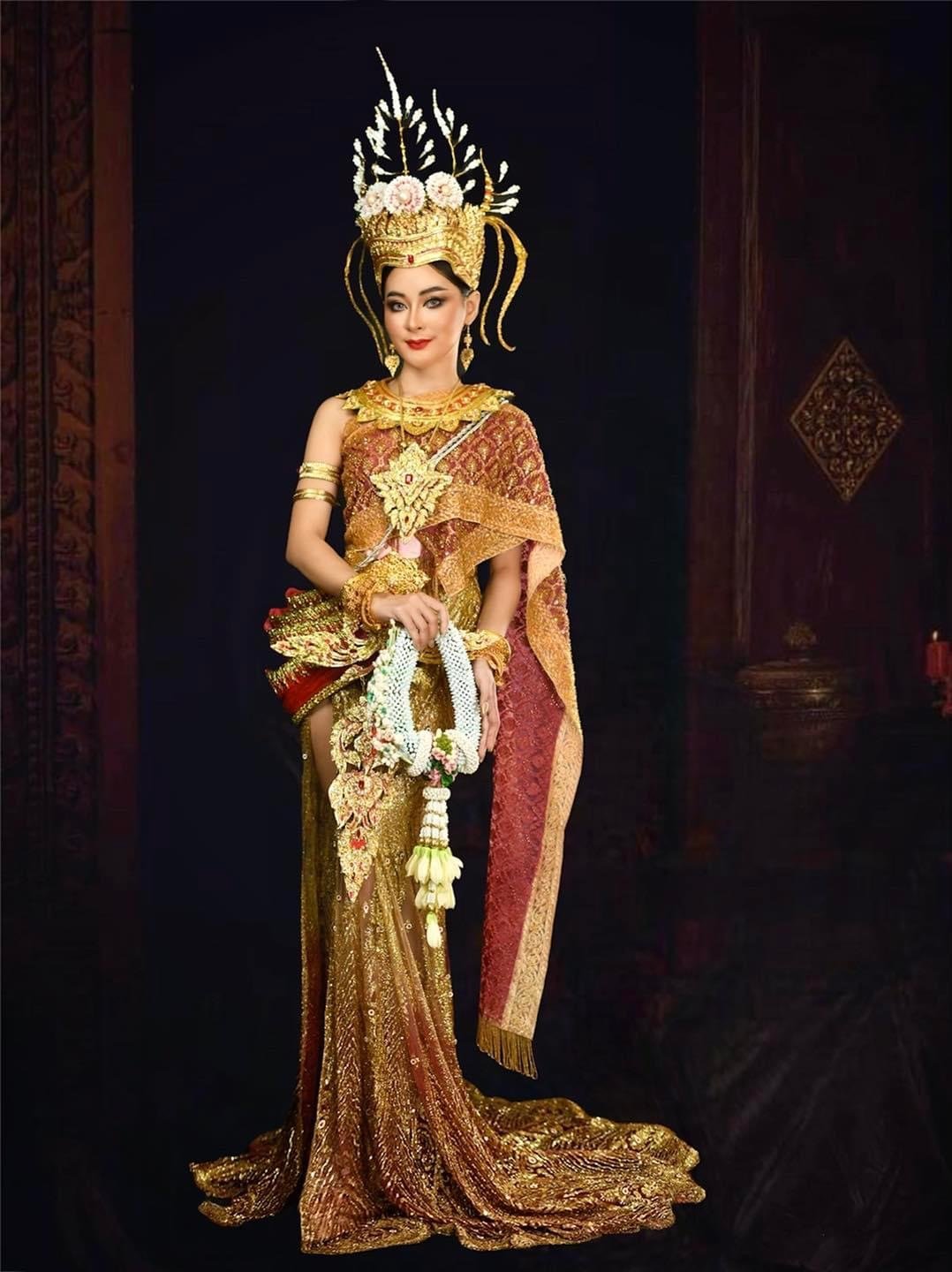 កញ្ញា ប៉ាង ពេជ្ររចនា