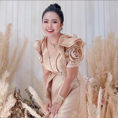 ភរិយា ពិធីករ ជា វណ្ណារិទ្ធ
