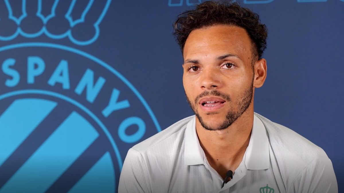 ខ្សែប្រយុទ្ធ&nbsp;Martin Braithwaite