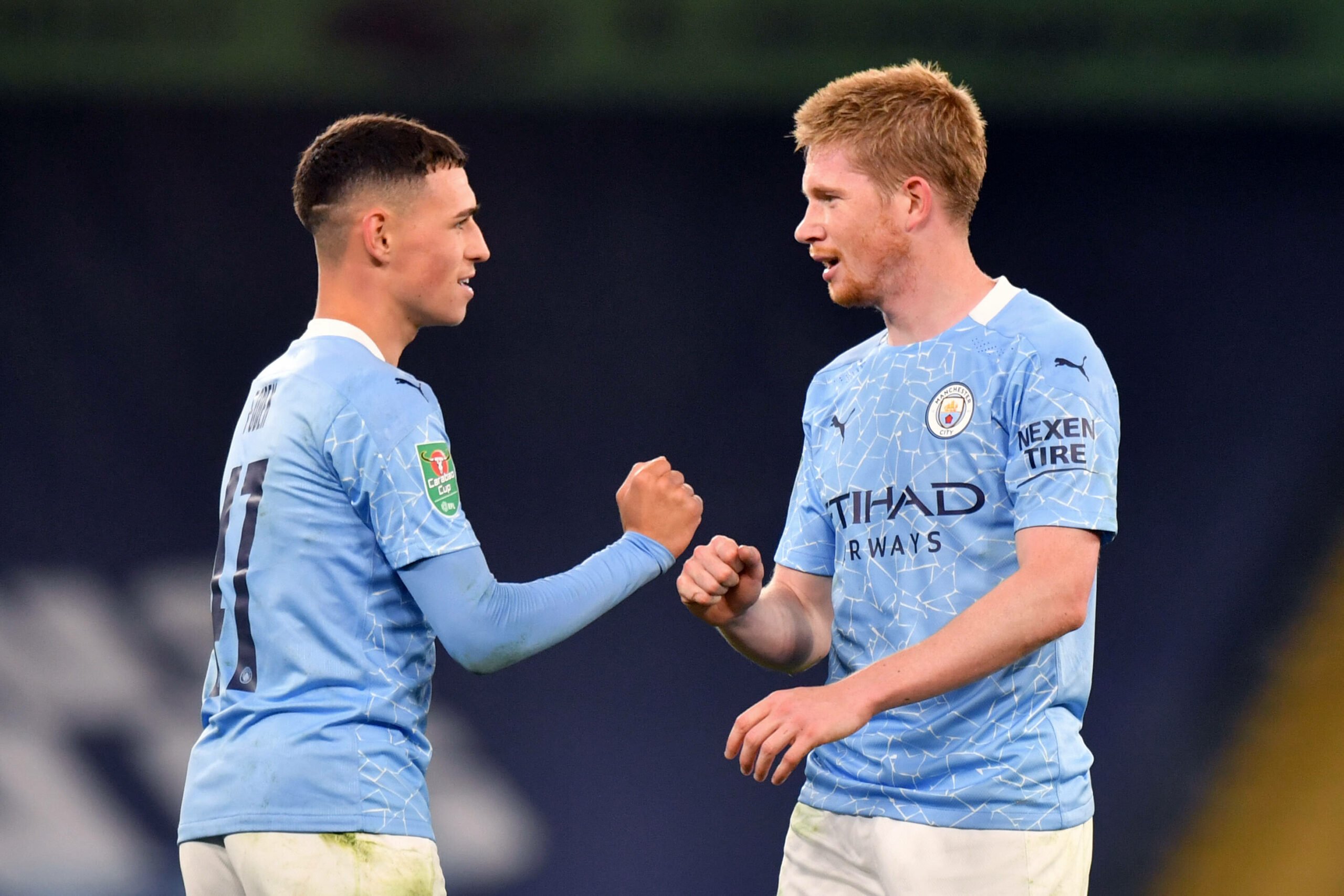 Phil Foden និង De Bruyne