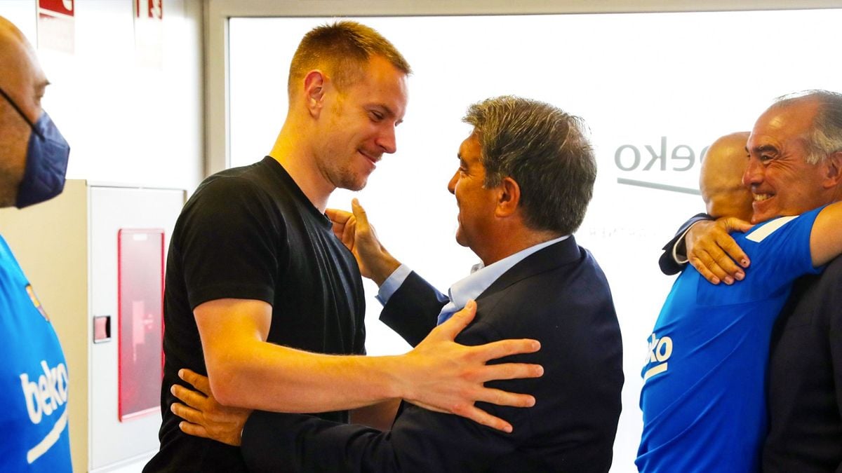 &nbsp; លោក&nbsp;Joan Laporta និង&nbsp;Marc-Andre Ter Stegen