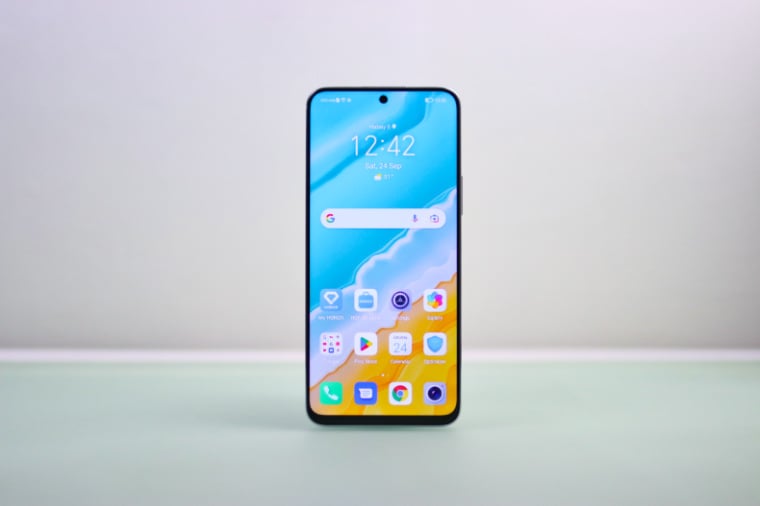 Honor X8 • Honor X8 Hands-On 1 Honor X8 • Honor X8 1 • Honor X8 Hands-On
