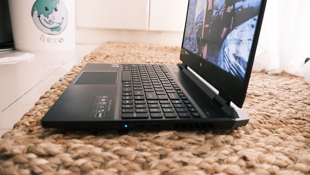 Acer Predator Helios 300 • Acer Predator Helios 300 (2022) Review 16 Acer Predator Helios 300 • Dscf2656 • Acer Predator Helios 300 (2022) Review