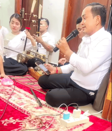 បងប្អូនលោក ខាត់ ចំរើន