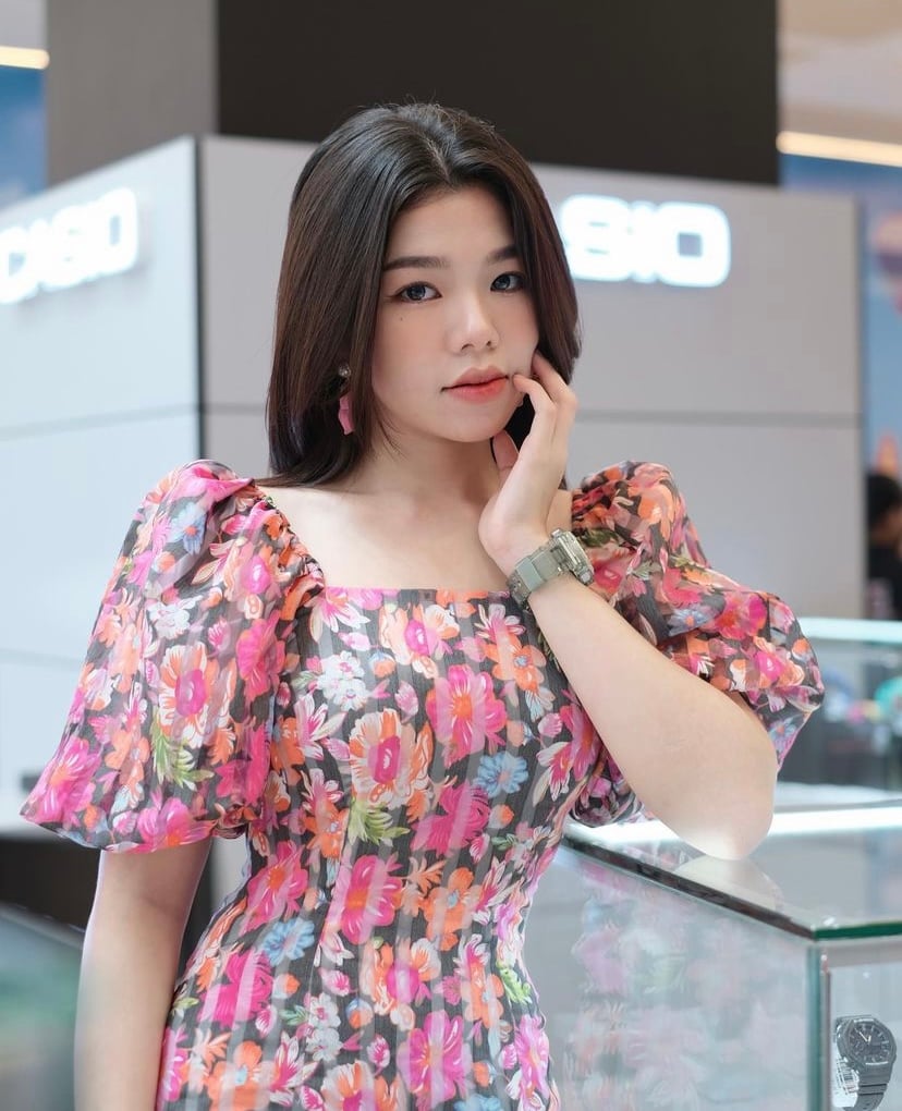 កញ្ញា ជា ស្រីនា