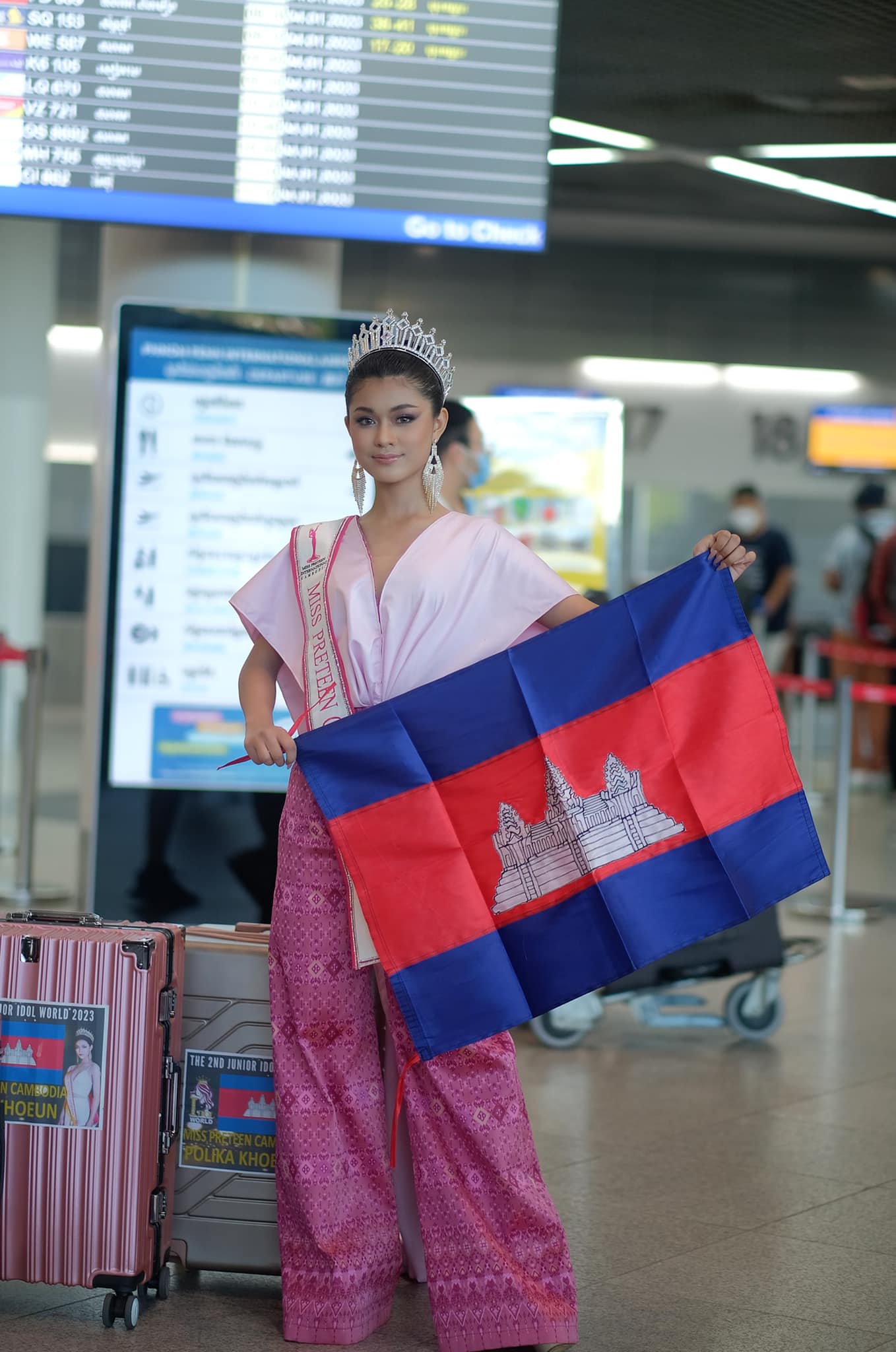ឃឿន ប៉ូលីកា Miss Preteen Cambodia&nbsp;&nbsp;