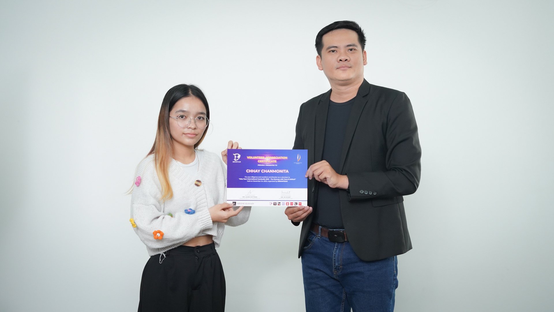 លោក លាង រតនះ - MR. LEANG ROTTNAK ជា Deputy CEO of MEDIALOAD &amp; CEO of DREAMTEAM និងប្អូនស្ម័គ្រចិត្តក្នុងវគ្គប្រកួត The Runway MTIC2023