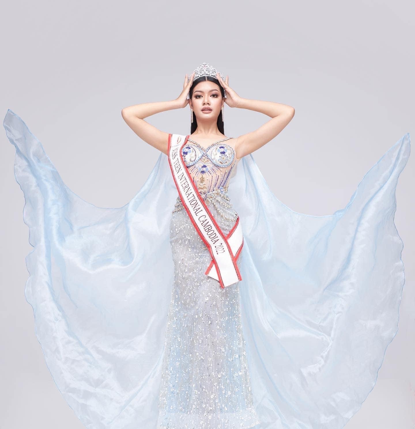 កញ្ញា&nbsp;សុខ និដាណាត់