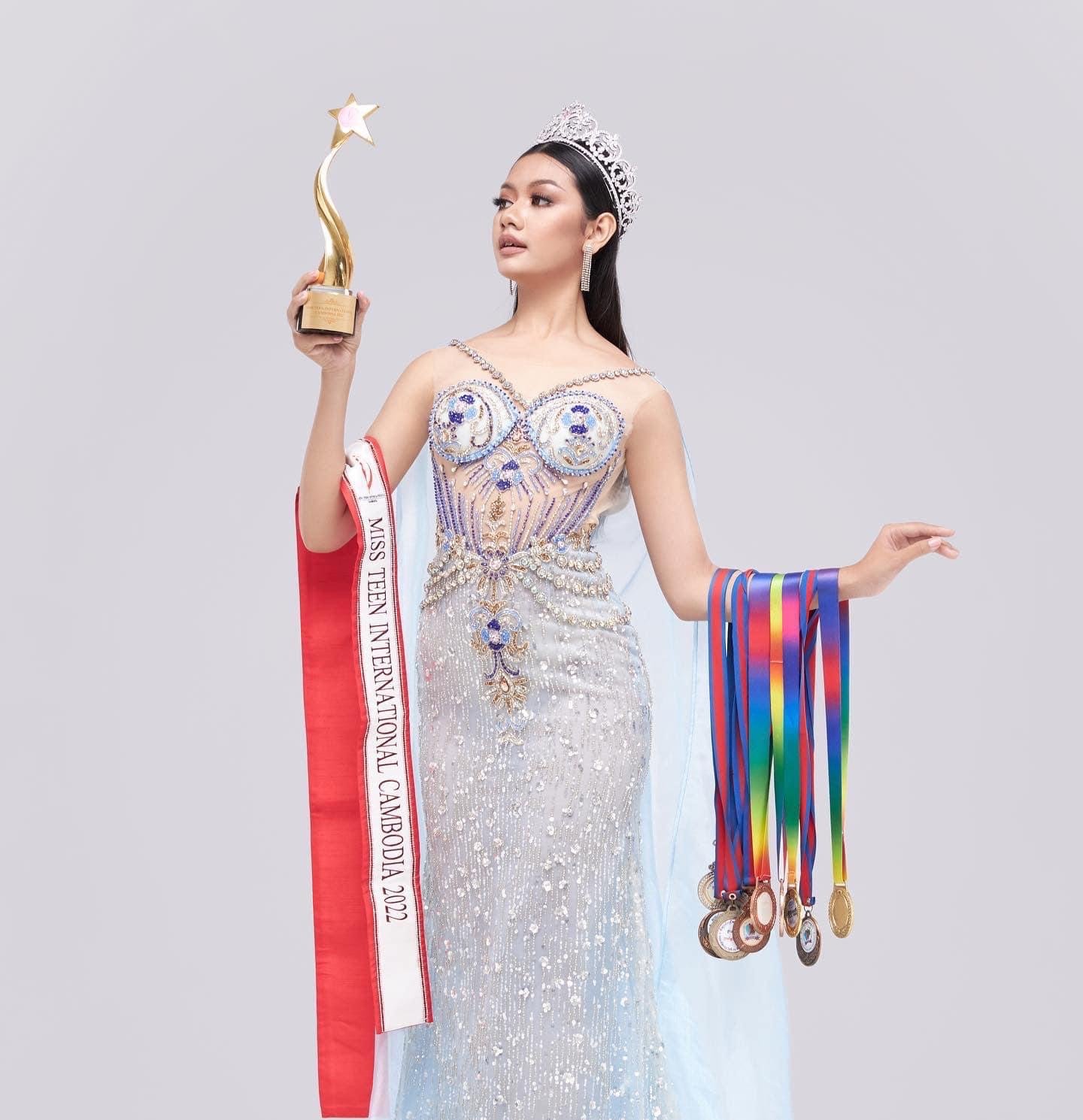 កញ្ញា&nbsp;សុខ និដាណាត់
