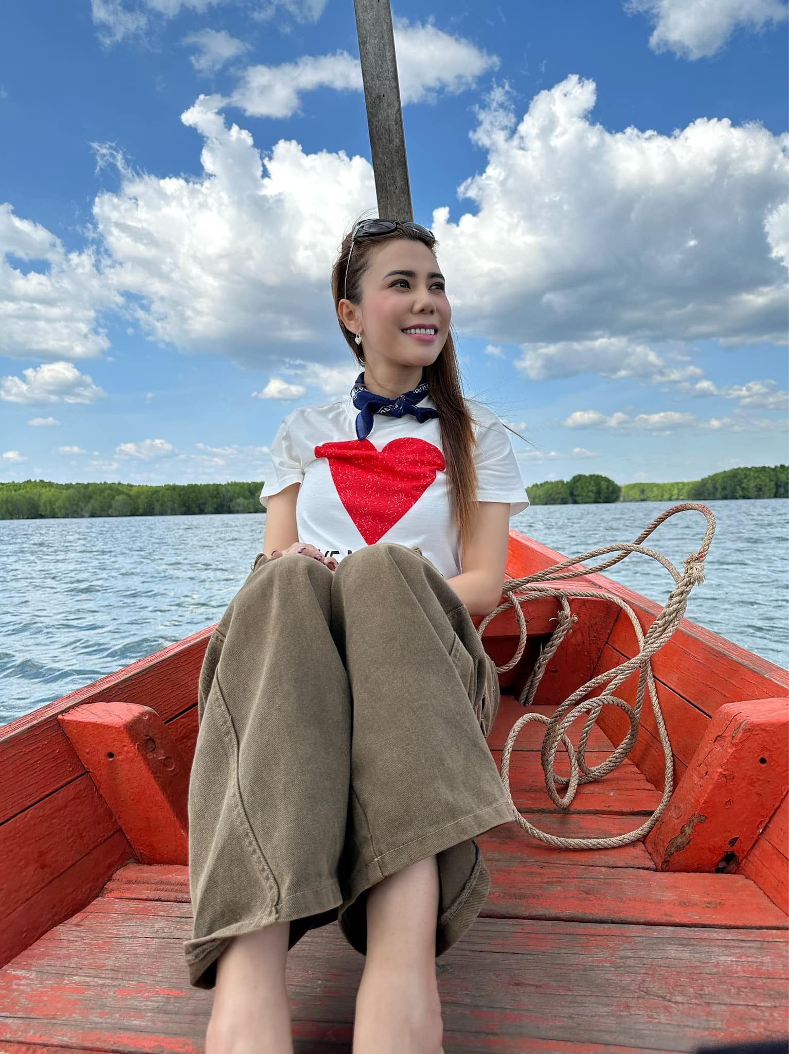 ថន លក្ខិណា&nbsp;