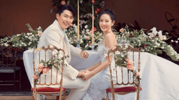Son Ye Jin Bagikan Foto Cantik di Perayaan Satu Tahun Pernikahan