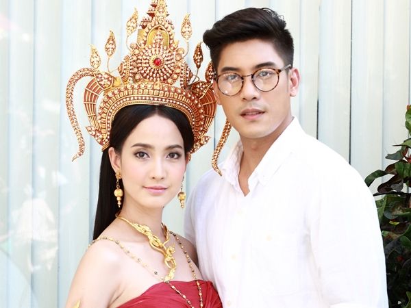 บทละคร นาคี