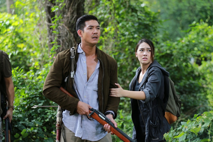 ละครพชรมนตรา
