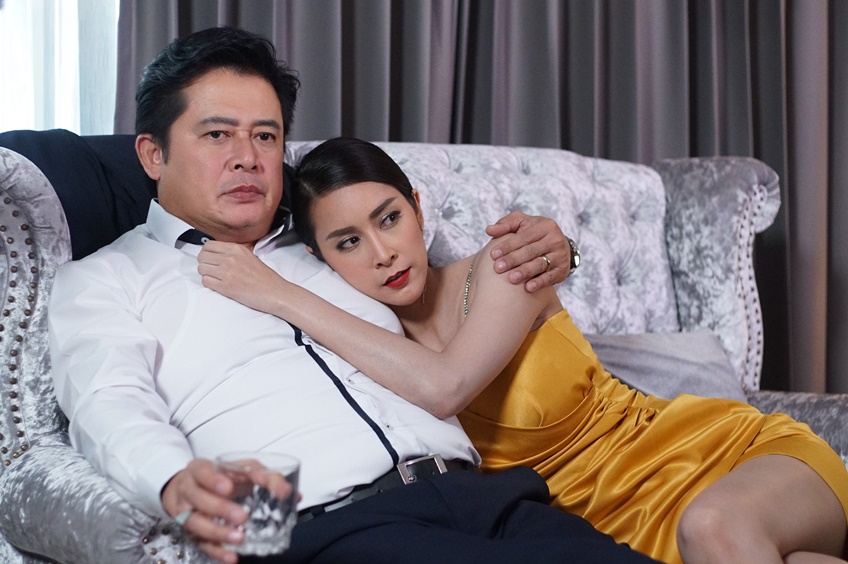 เรื่องย่อ เทพธิดาขนนก ช่อง8