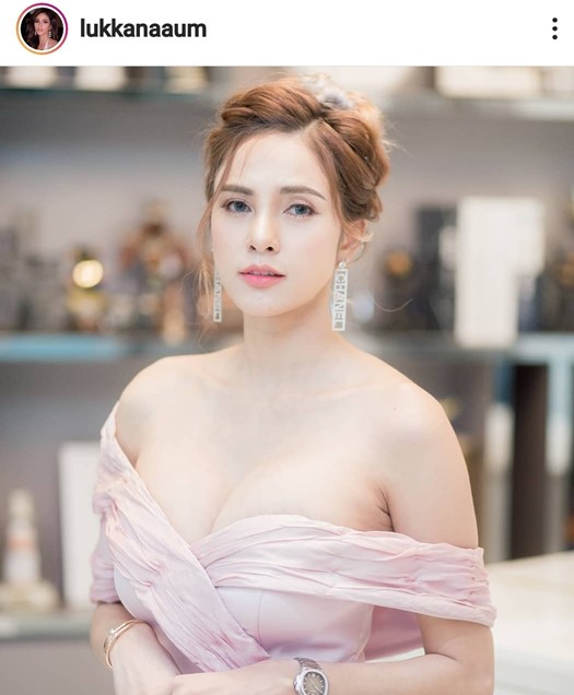 อุ้ม ลักขณา