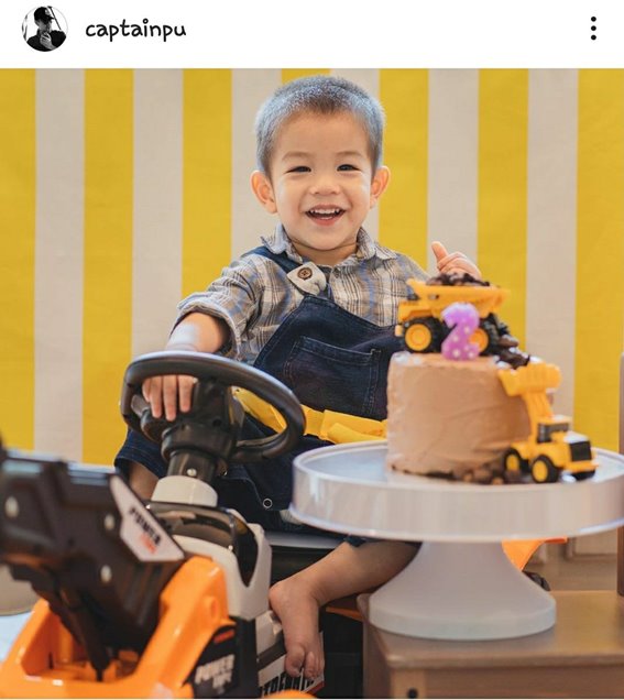 กัปตัน-เอ๊ก จัดปาร์ตี้วันเกิด น้องดิน