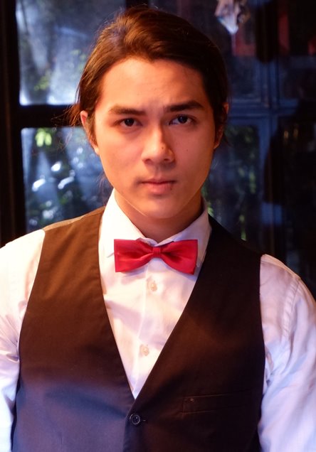 แน็ก ชาลี ไตรรัตน์