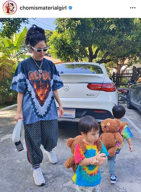 ชมพู่ ลูกชาย
