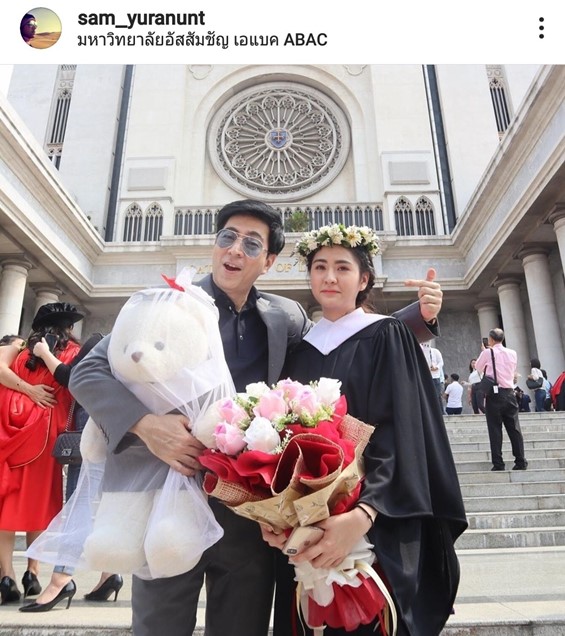 แซม ยุรนันท์